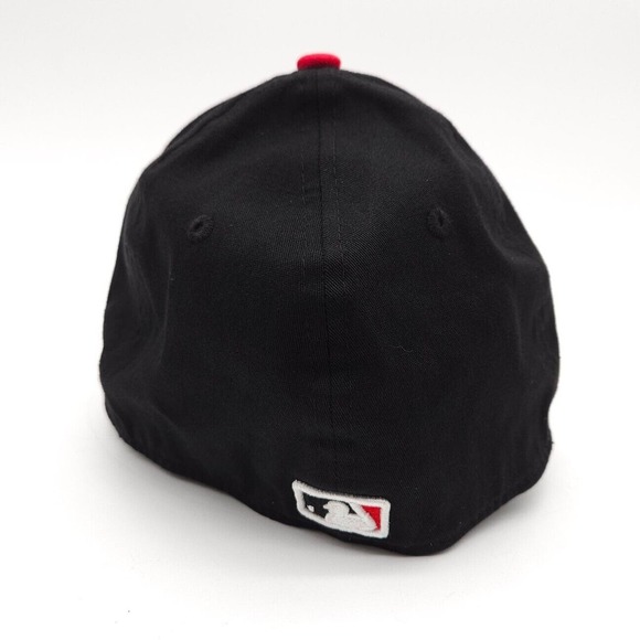 Cincinnati Reds New Era 39Thirty Fitted Size S/M Big C Logo Hat Red Black Cap - Picture 5 of 8